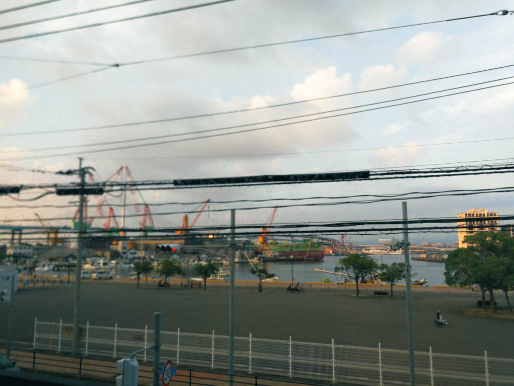 이동 중에 바라본 후쿠오카 항구 모습