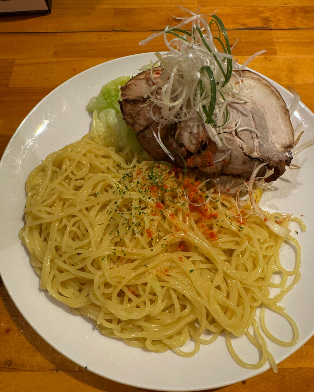 이케부쿠로 마루토치비 히로시마 츠케멘 면과 야채
