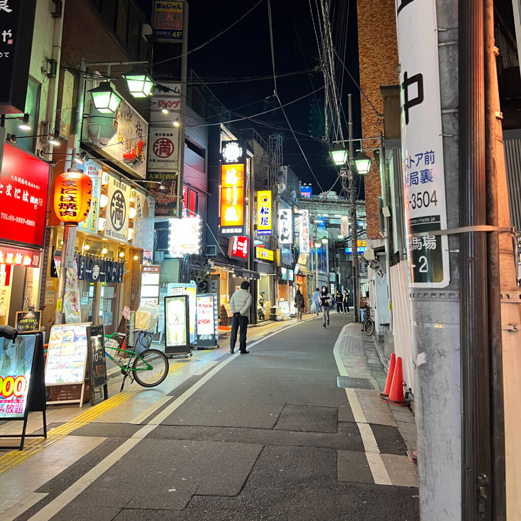 타카다노바바 사카에도오리 안 골목