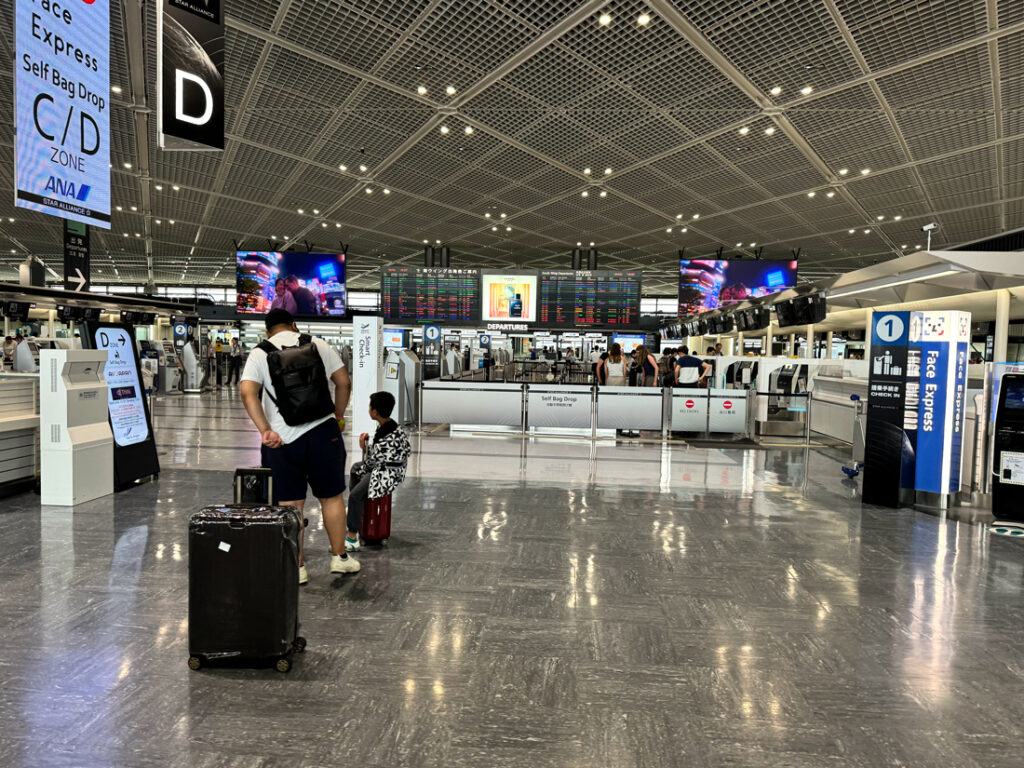 나리타공항 1터미널 출발 로비