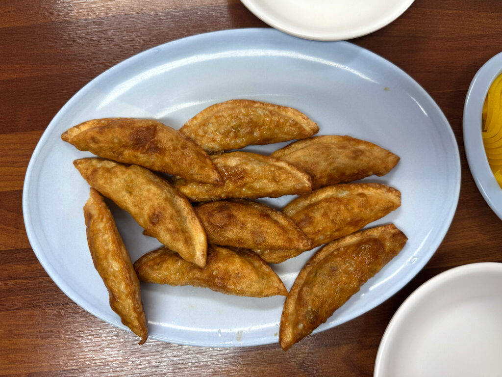 하림각 군만두 서비스