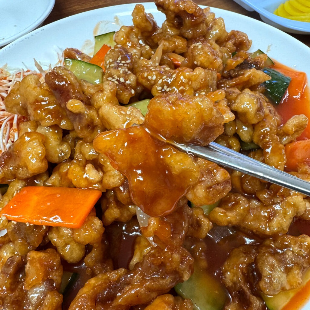 맛깔스러운 하림각 탕수육