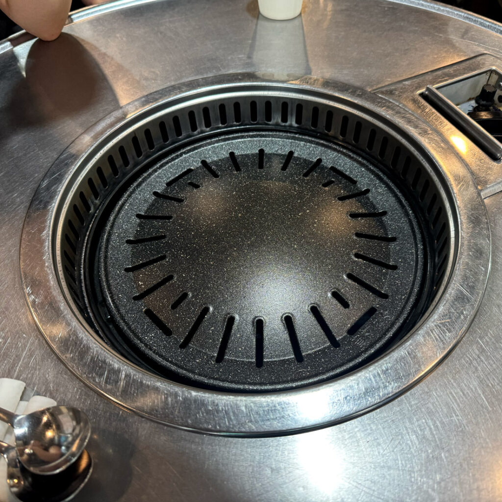 둥둥막창구이 테이블 불판