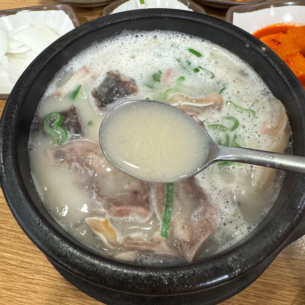 일산 문산순대국 국물