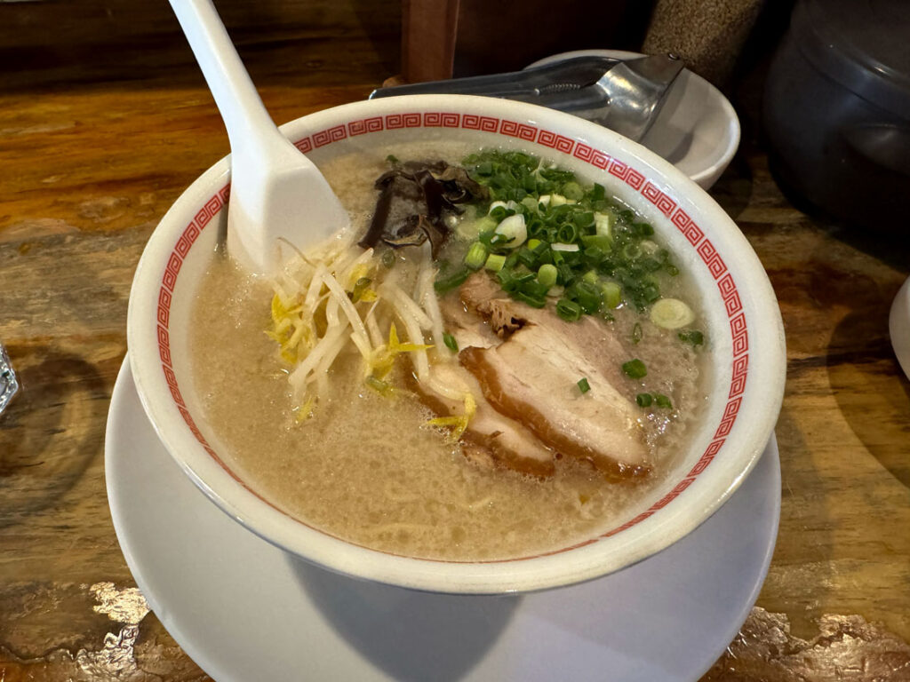 홍대 하카타분코 인라멘