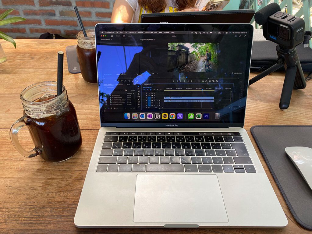 쌩쌩하게 잘 돌아가던 나의 구형 맥북 프로