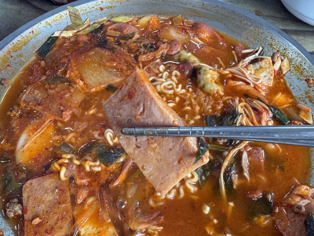 일산 돌솥부대찌개 스팸햄