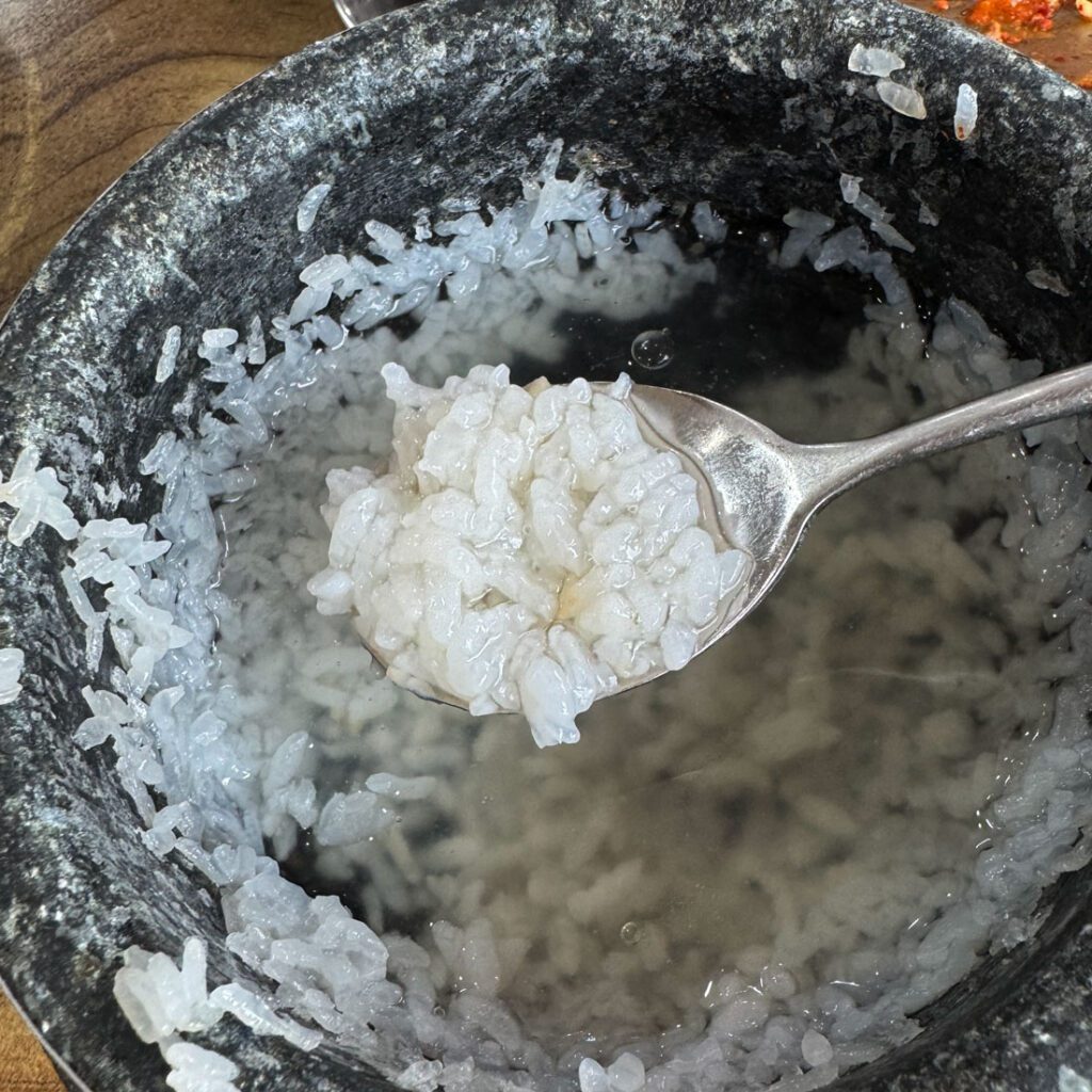 일산 돌솥부대찌개 돌솥밥 디저트