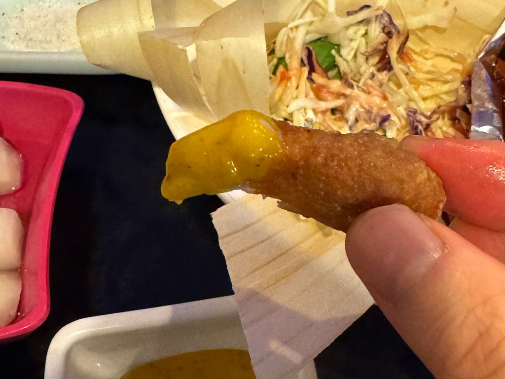 그리운 금강산 치킨 호프 후라이드 치킨 머스타드 소스